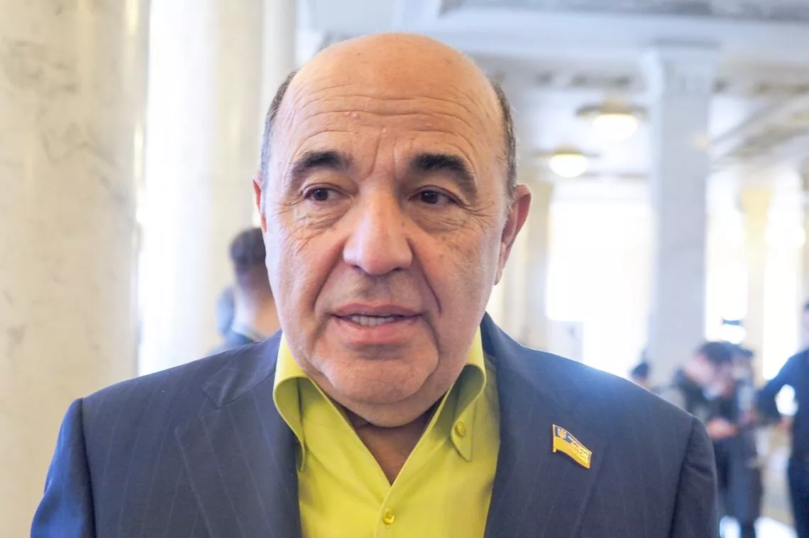 Рада позбавила Рабіновича мандату нардепа