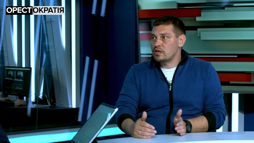 Золкін: Повертаючись у Росію, їхні полонені під впливом пропагандистів одразу перевзуваються