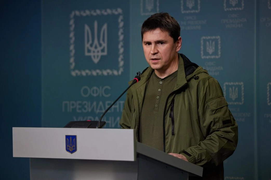 ОП: Україна не бачить ознак того, що Росія залишає Херсон без бою