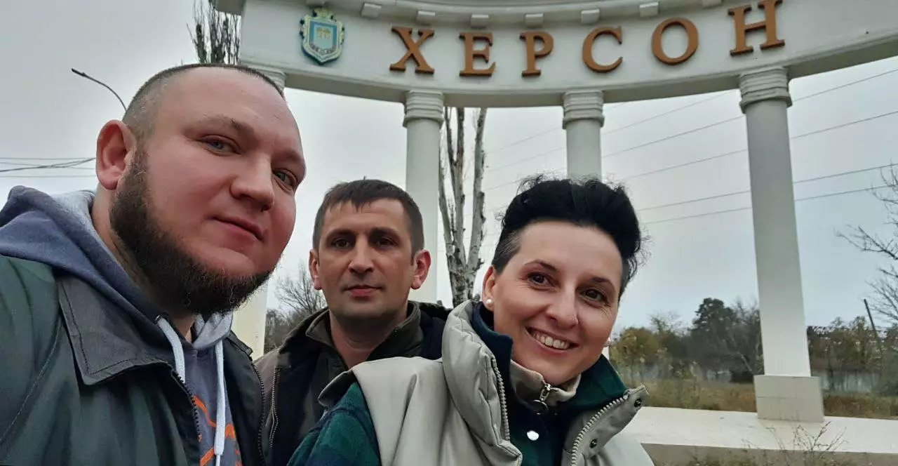 Журналістів hromadske позбавили акредитації через репортажі зі звільненого Херсона