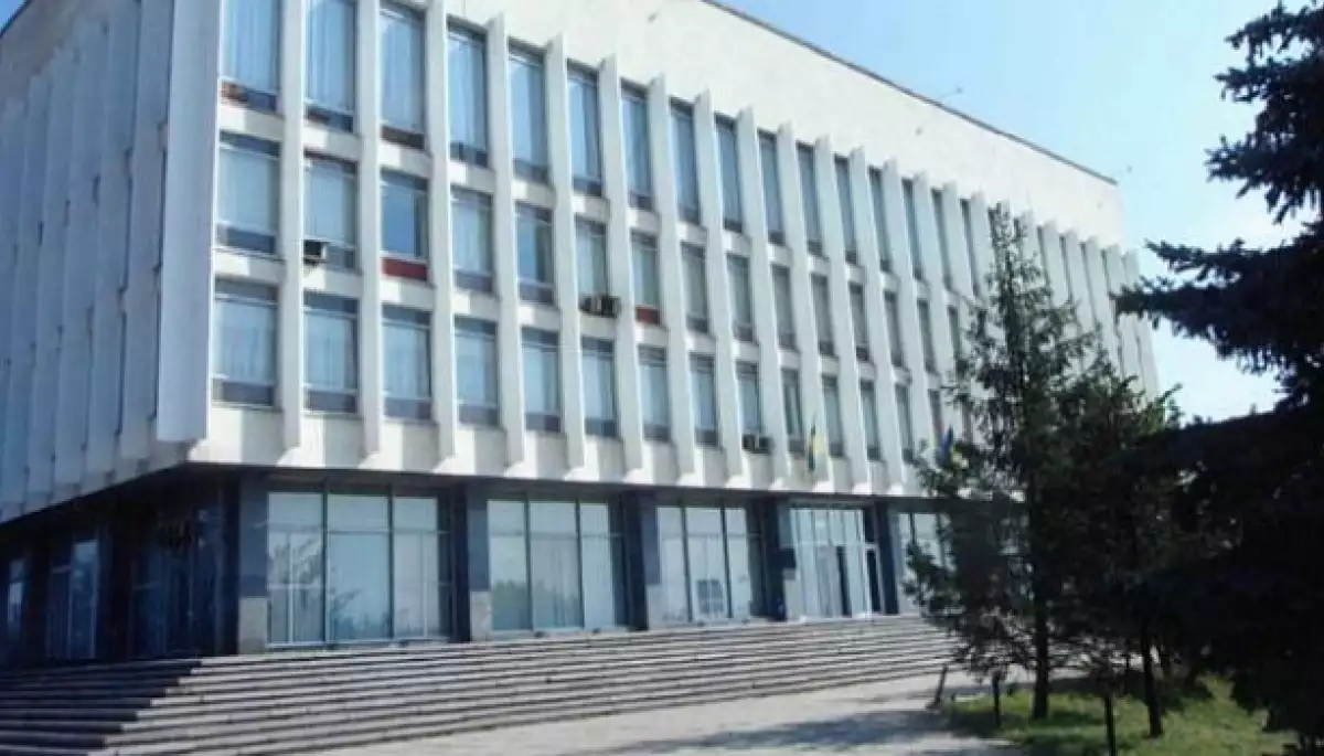 Росіяни викрали з херсонської бібліотеки безцінні краєзнавчі фонди