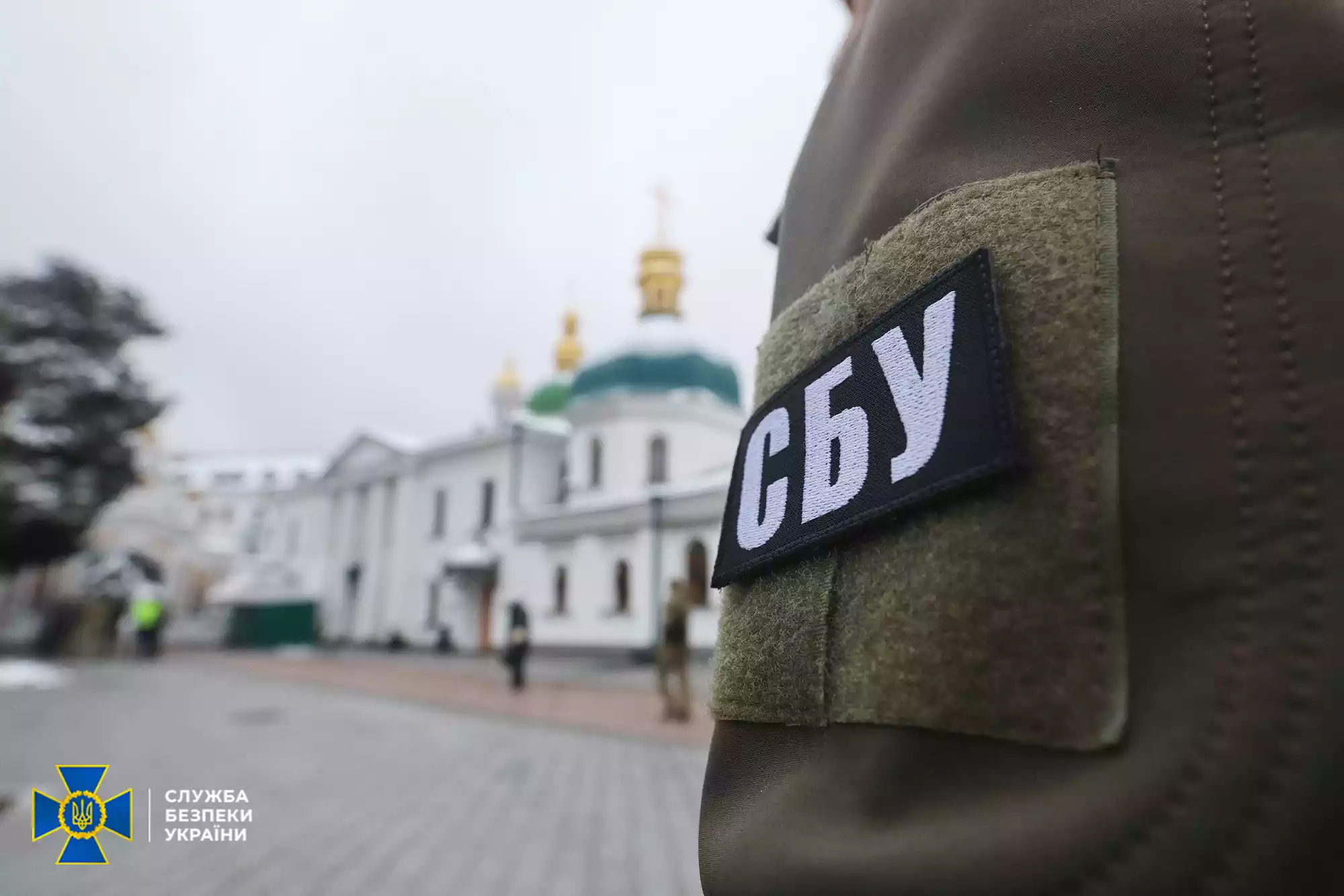 СБУ прийшла з обшуками у Києво-Печерську лавру (ФОТО)