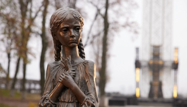 Оргкомітет закликав активізувати інформкампанію про Голодомор у світі