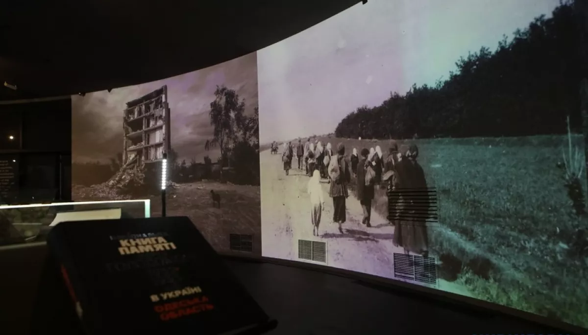 Докази геноциду: У Києві відкрили виставку унікальних фотографій Голодомору (ФОТО, ВІДЕО)