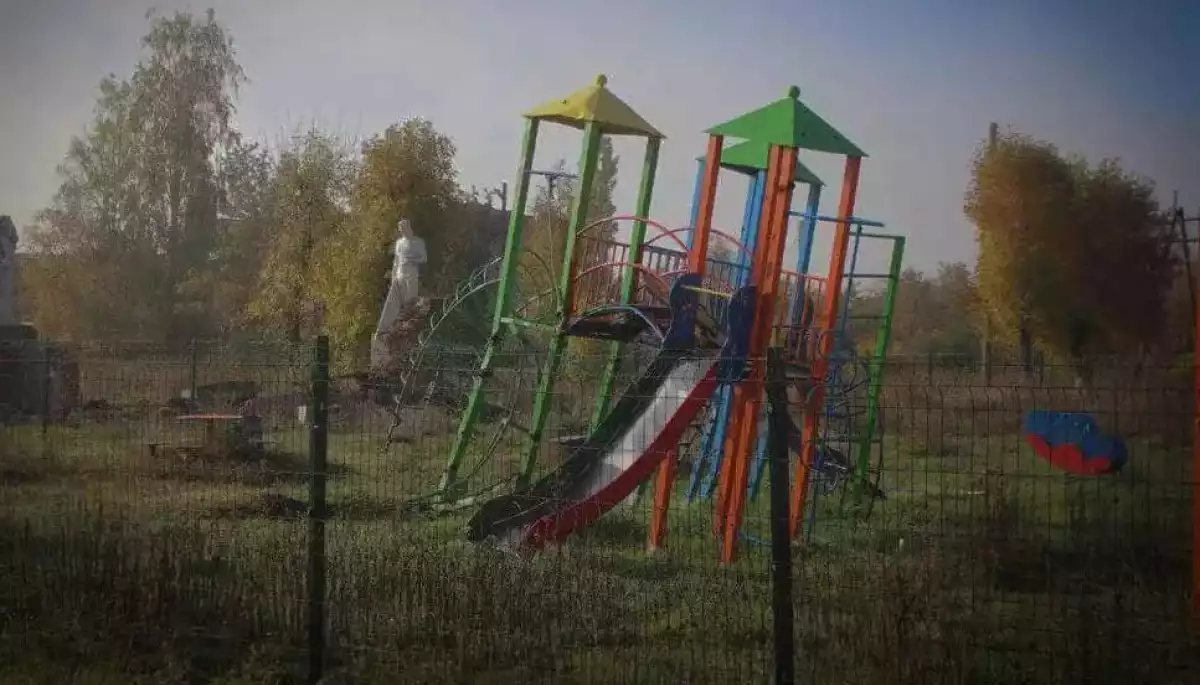 Окупанти перевіряють, чи ходять діти до російських шкіл