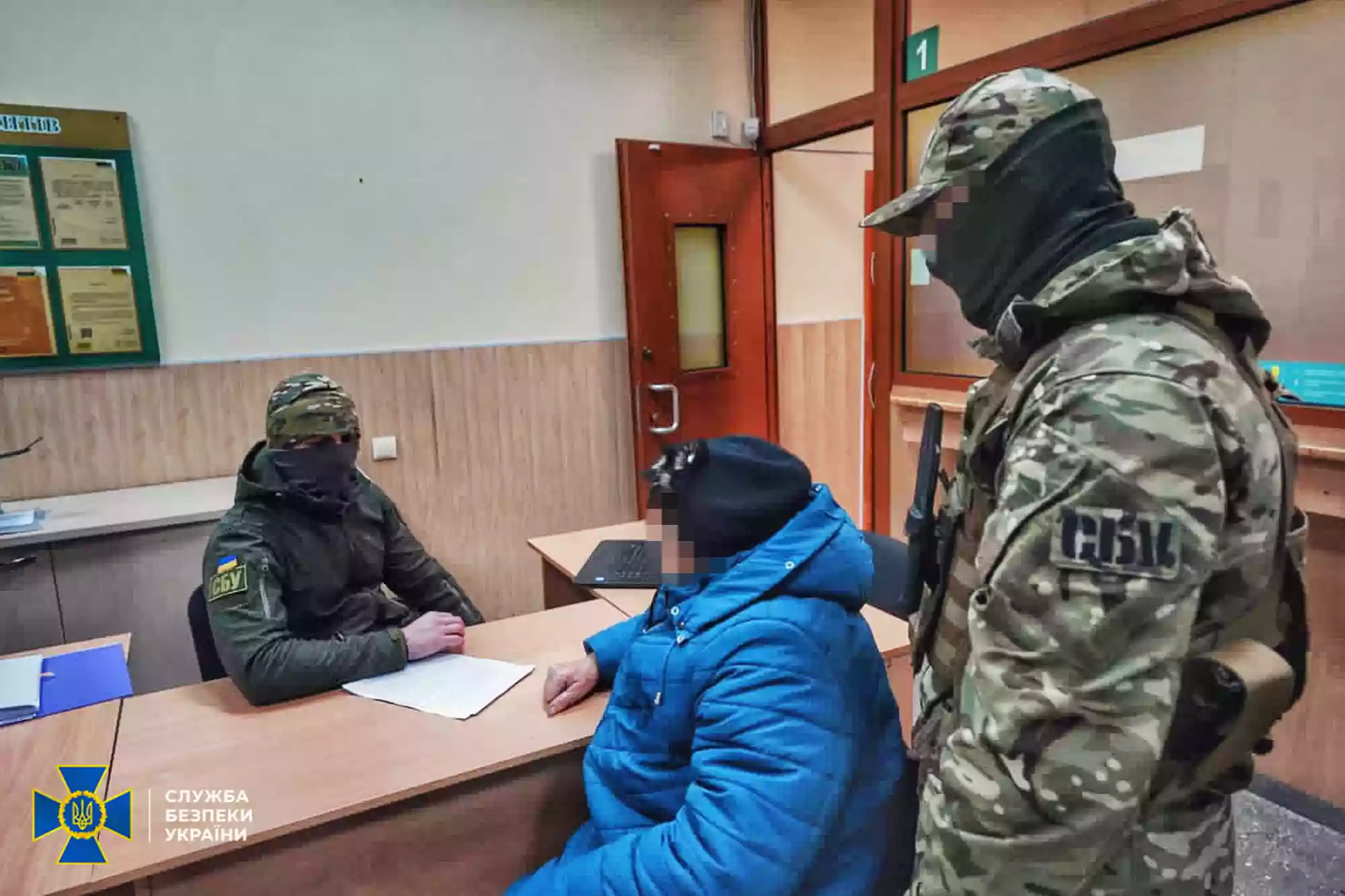 СБУ затримала колаборантку, яка здавала окупантам учасників руху опору у Лимані