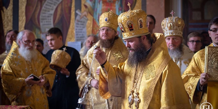 УПЦ МП судиться з порталом «Слово і діло» через митрополита, якого звинуватили в роботі на Росію
