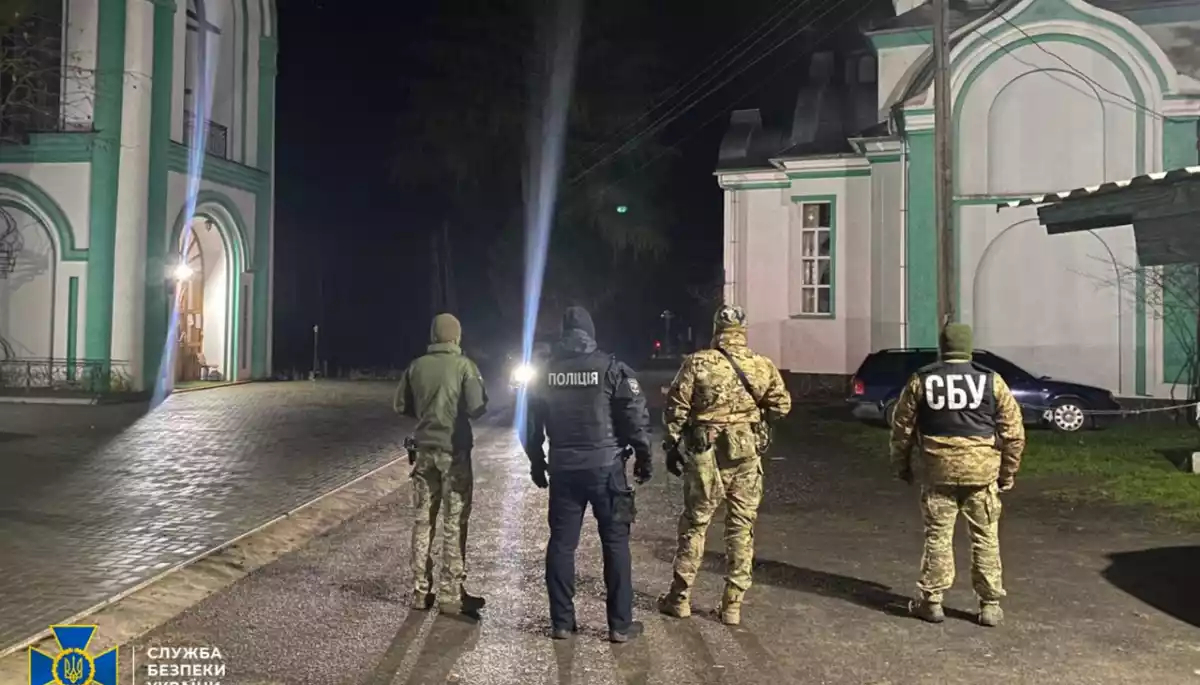 СБУ проводить обшуки в 10 храмах і монастирях УПЦ МП (ФОТО)