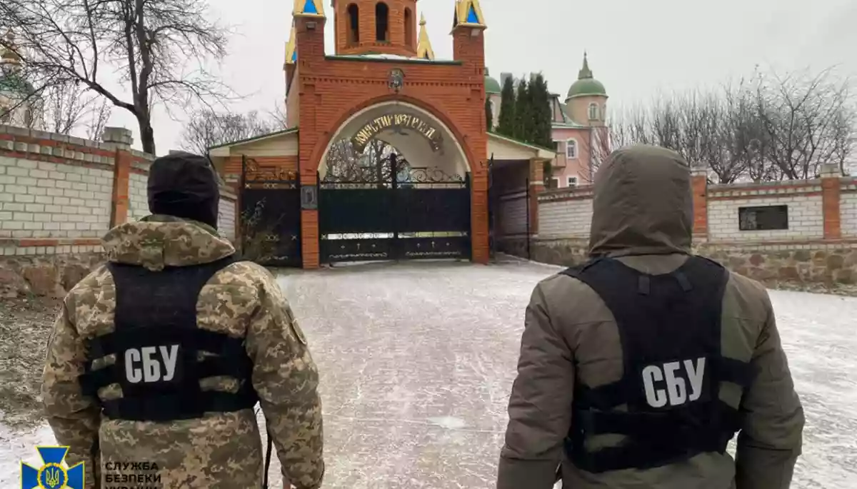СБУ проводить обшуки в монастирях і єпархіях УПЦ МП у Черкаській, Волинській та Херсонській областях (ФОТО)
