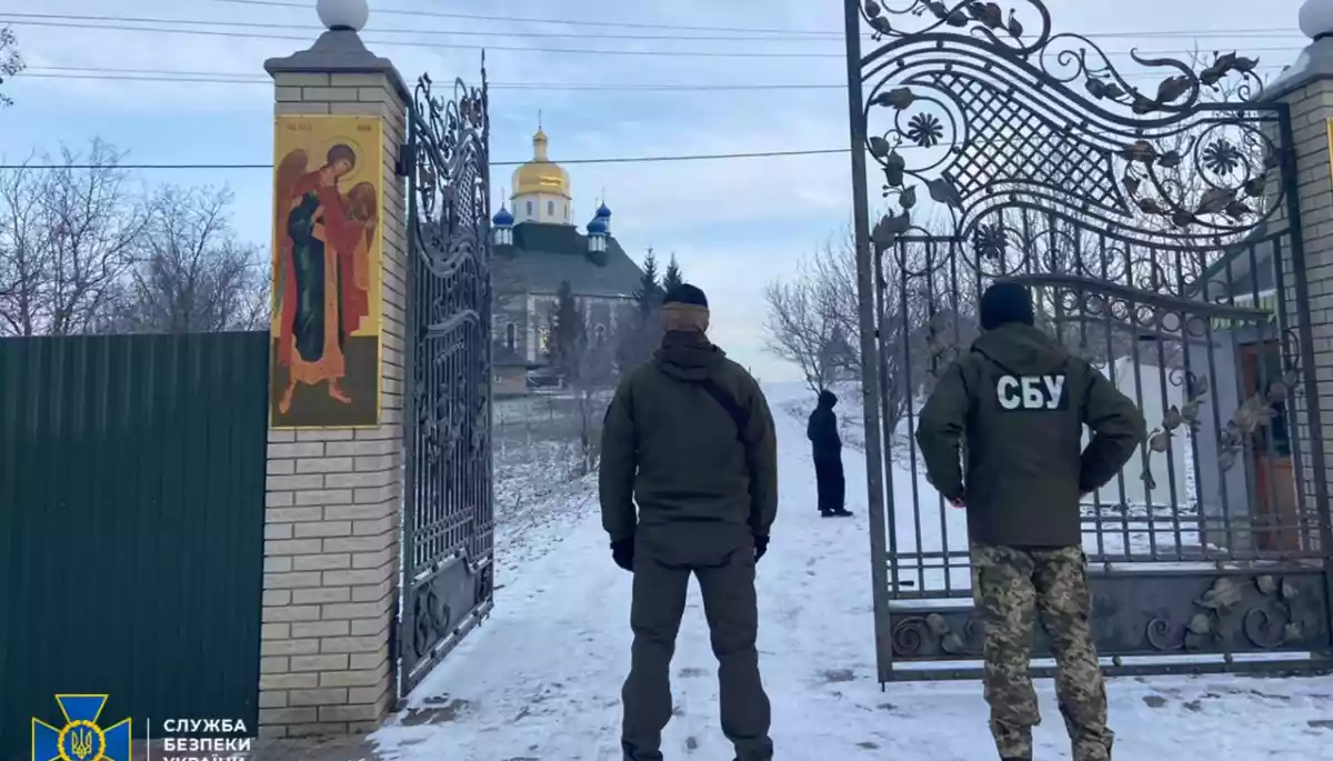 СБУ проводить обшуки в монастирях і храмах УПЦ МП у девʼяти областях (ФОТО)