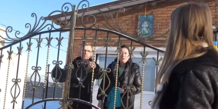 У Луцьку журналістів з лайкою прогнали від нової церкви УПЦ МП (ВІДЕО)