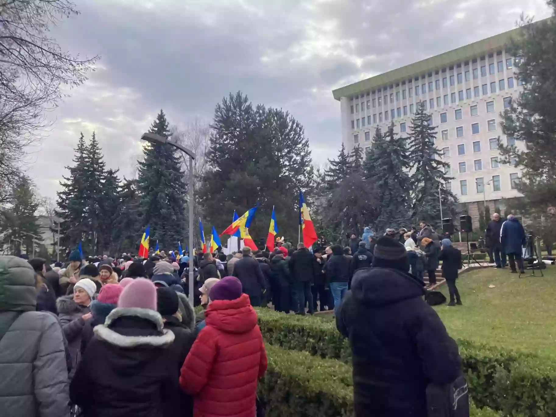 У Молдові протестують проти заборони шести «проросійських» каналів