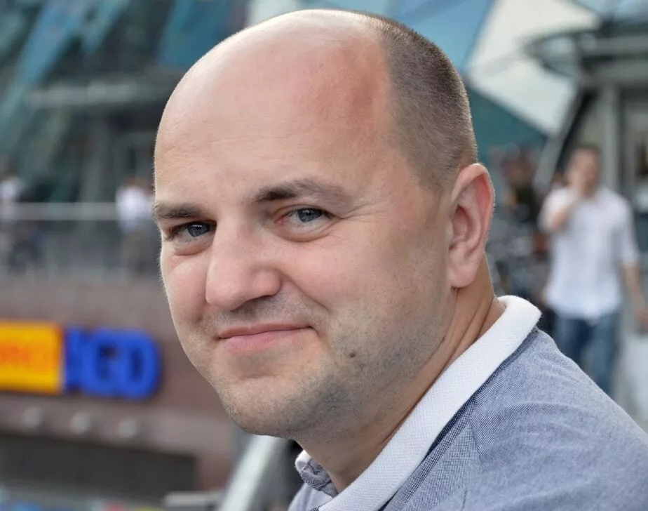 У Білорусі за інтерв'ю незалежному ЗМІ військового аналітика засудили до п'яти років колонії суворого режиму