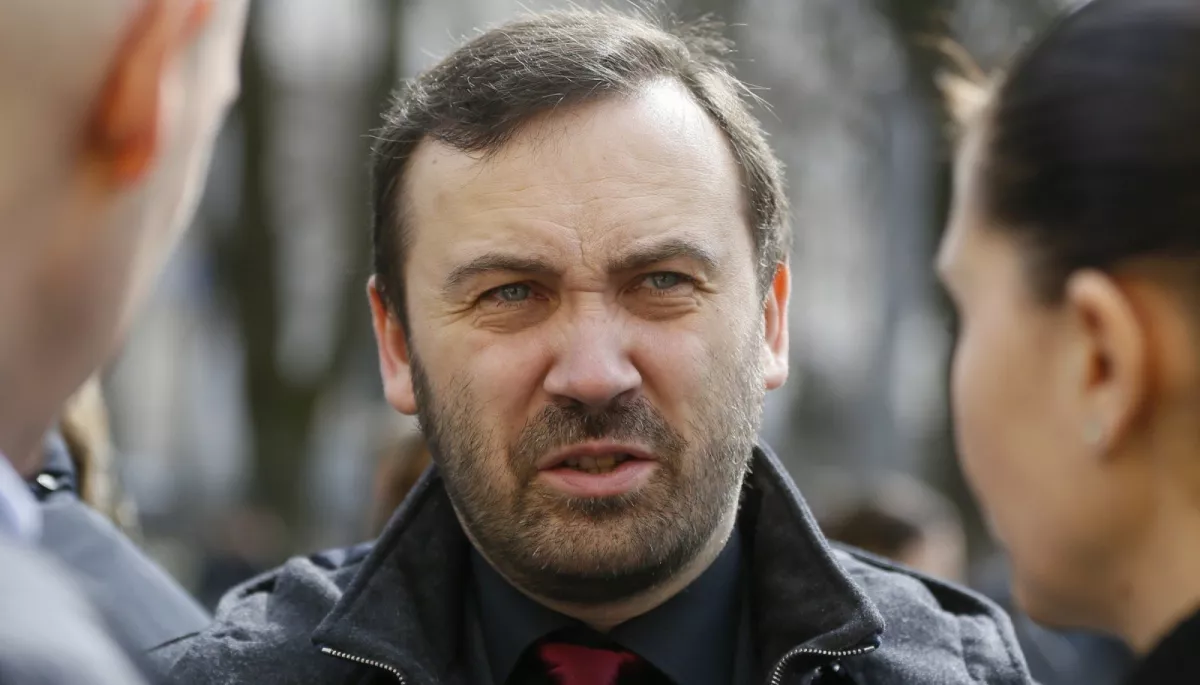 &laquo;Для боротьби з Путіним, а не для заробляння&raquo;. Ілля Пономарьов пояснив, чому люди з &laquo;Утра февраля&raquo; не отримали зарплатню