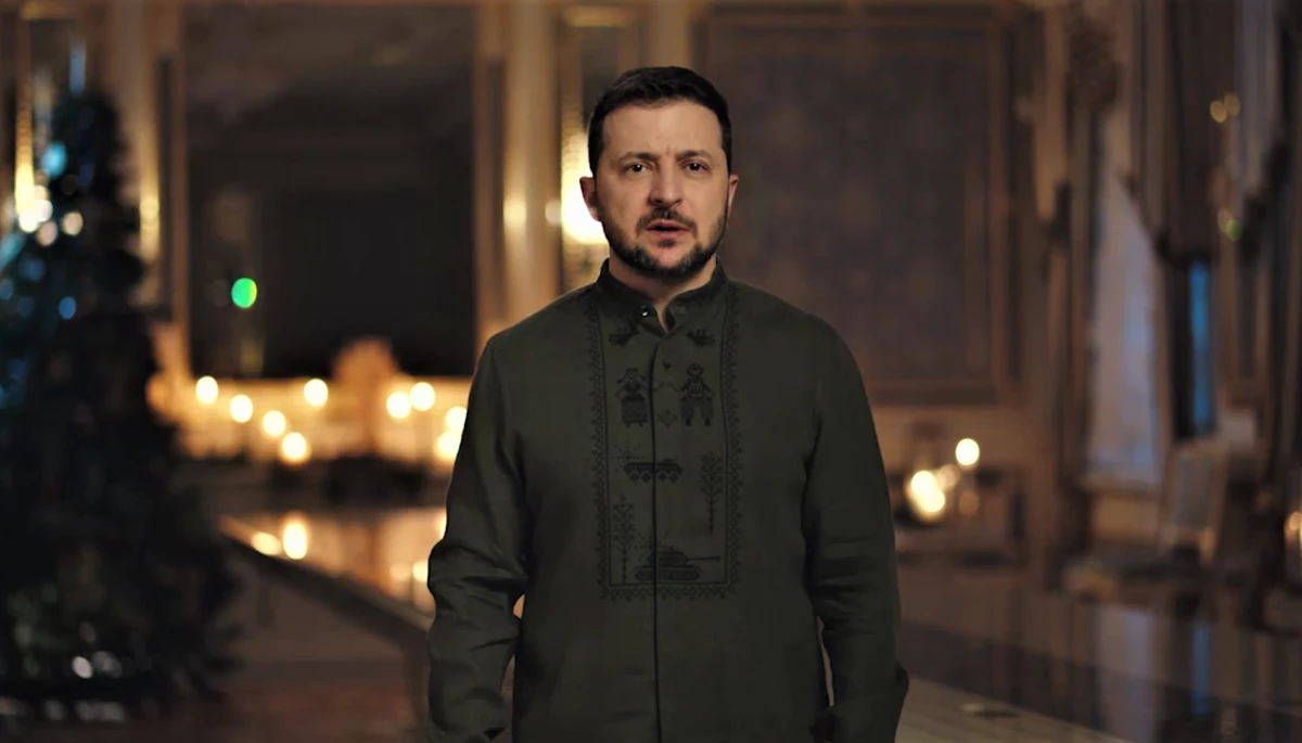 «Ми живемо в особливі часи, і всі наші свята – особливі». Зеленський привітав українців із Різдвом і побажав перемоги