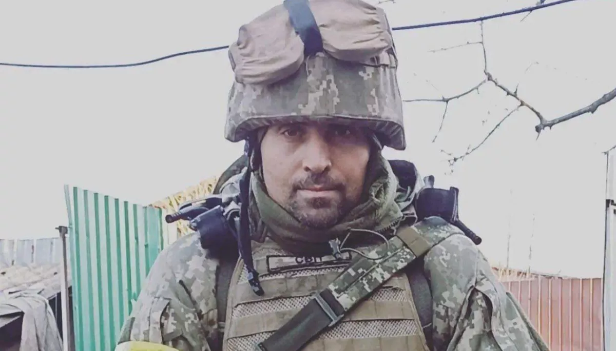 У боях під Соледаром важке поранення отримав актор Дмитро Лінартович