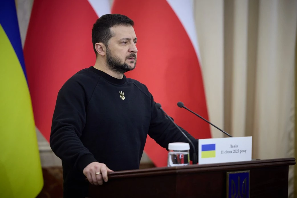 Зеленський: Більшість з позбавлених громадянства людей мали паспорти інших держав