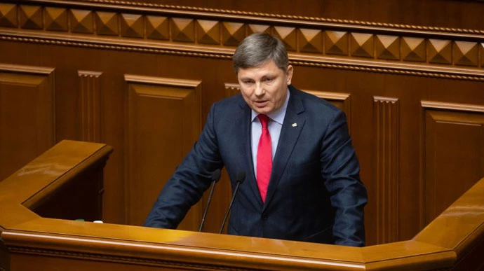 НАБУ оголосило підозру Артуру Герасимову. Співголову фракції &laquo;ЄС&raquo; звинувачують у недекларуванні вілли в Іспанії