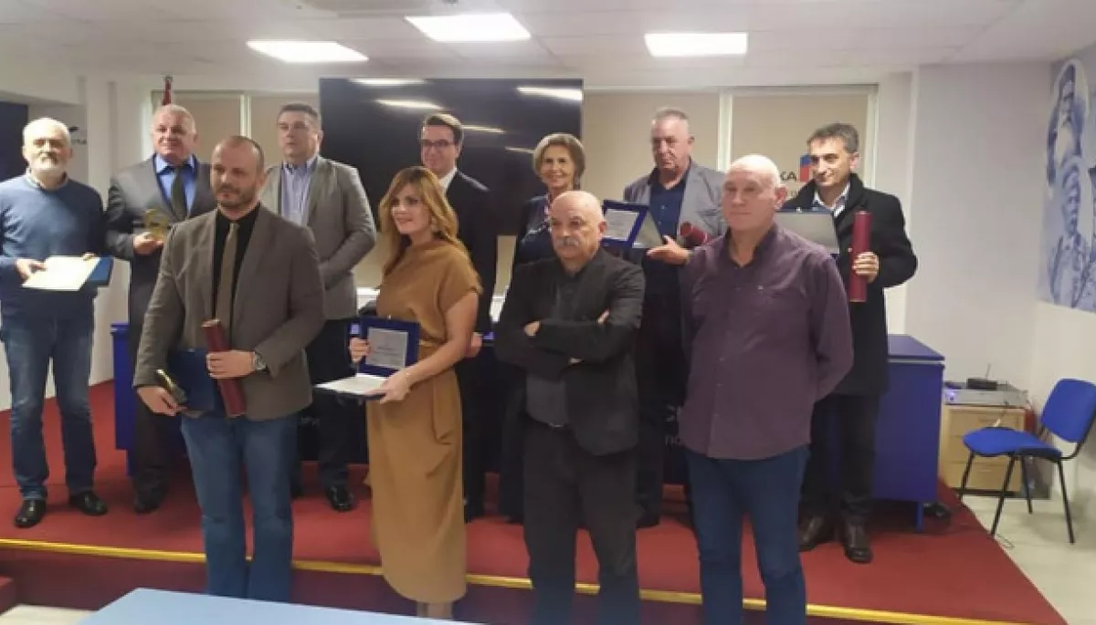 Асоціація журналістів Чорногорії нагородила пропагандистку Дар’ю Дугіну та канал «Sputnik Сербія»
