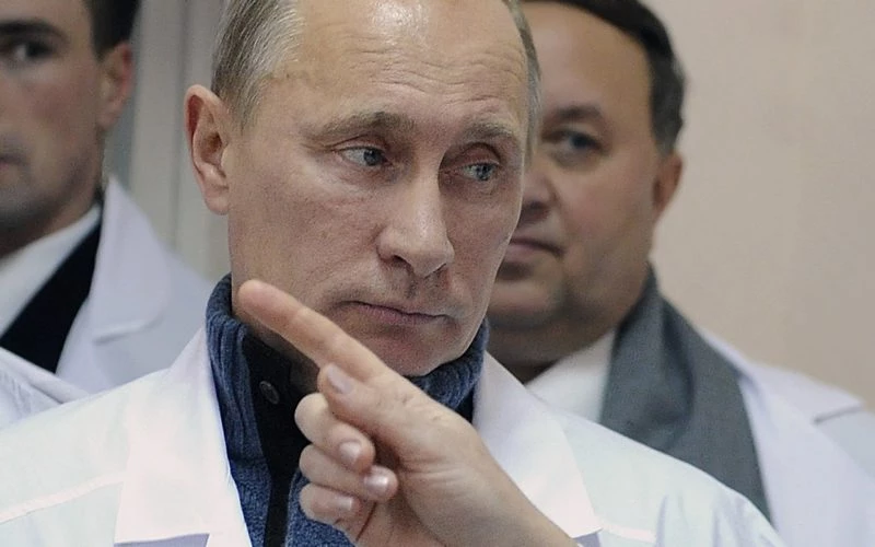 Путіну варто слухати українську розвідку: дайджест пропаганди за 24 січня