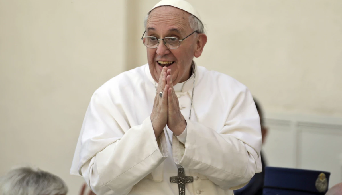 Папа Римський Франциск в інтерв’ю Associated Press: «Бути гомосексуальним не є злочином»