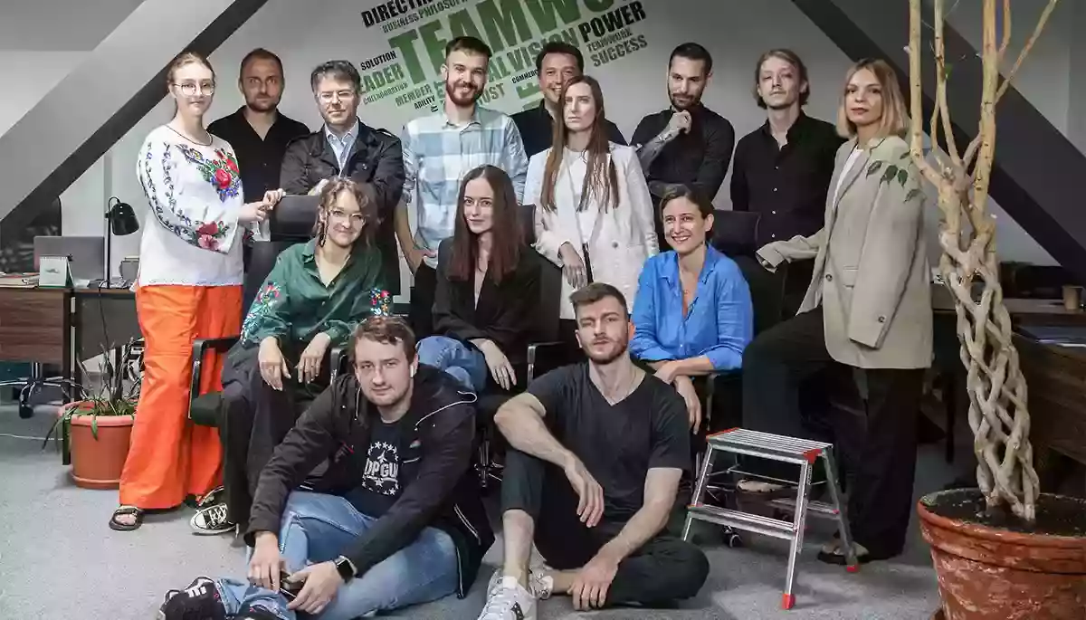 Кількість патронів The Kyiv Independent сягнула 10 тисяч людей
