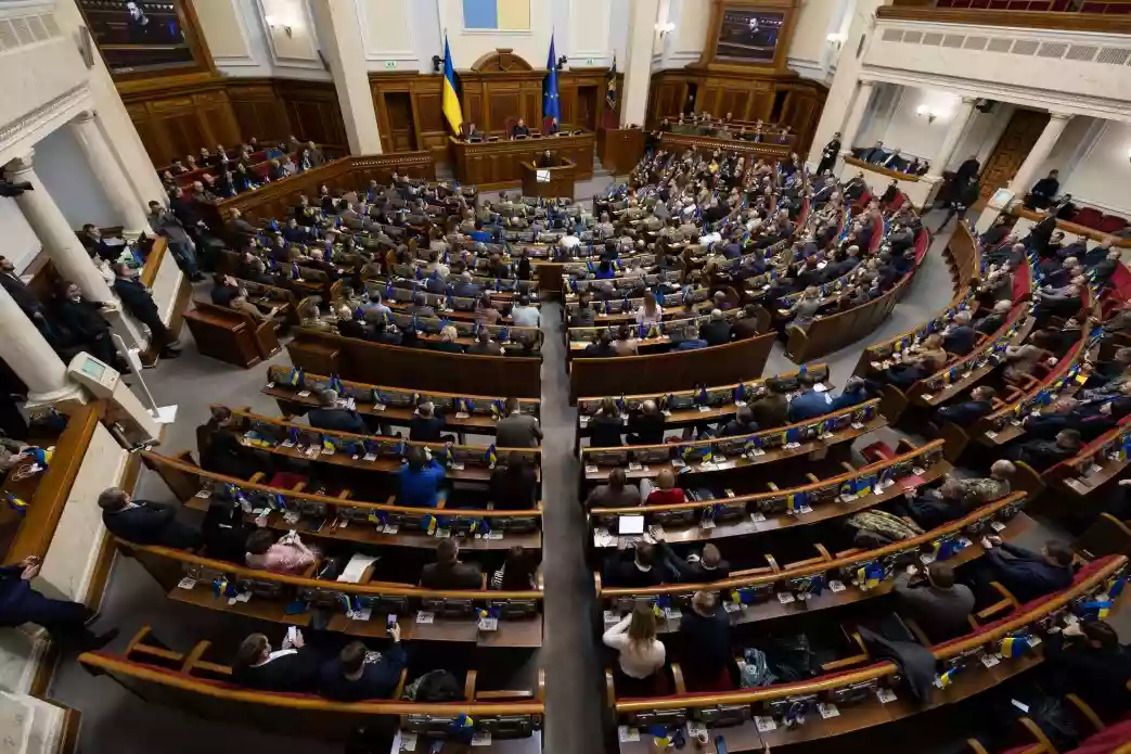 &laquo;З міркувань безпеки&raquo;. Рада хоче заборонити нардепам передчасно публікувати результати засідань