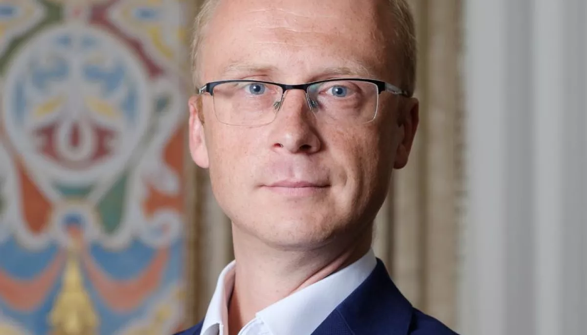 МЗС вимагає від Financial Times розслідувати появу статті про &laquo;контрабанду зброї з України&raquo;
