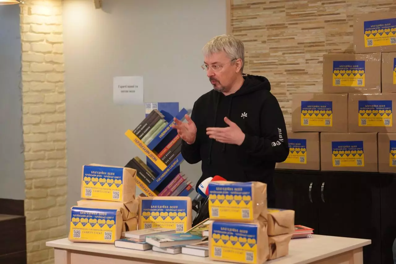 У &laquo;Пунктах незламності&raquo; з'явилося 40 тисяч книг українською для дітей і дорослих