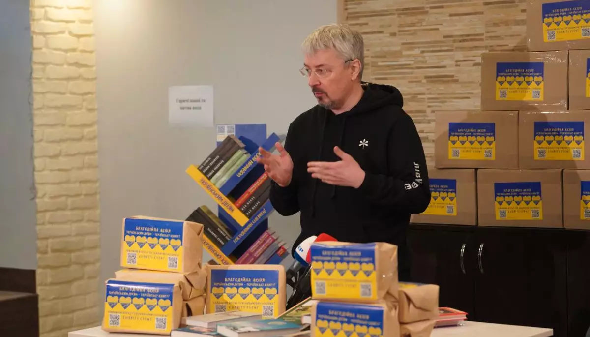 У «Пунктах незламності» з'явилося 40 тисяч книг українською для дітей і дорослих