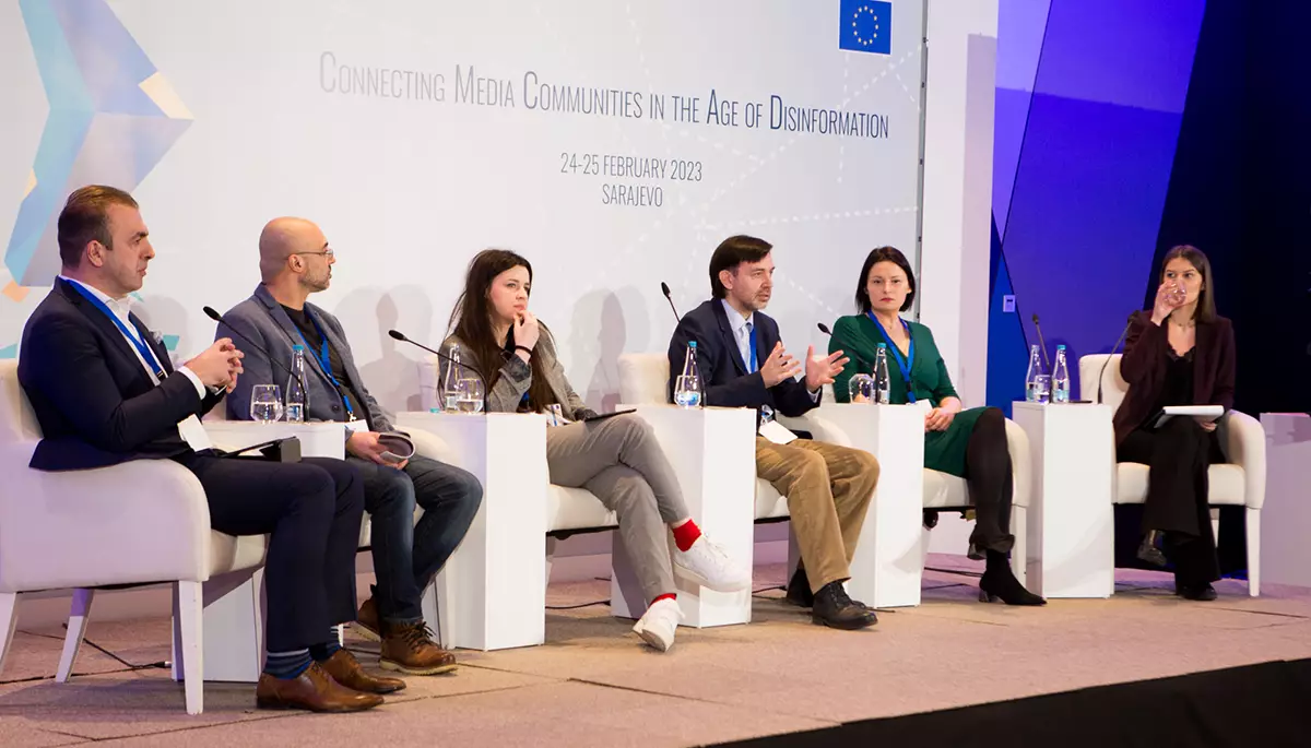 Плутанина, розбрат, маніпуляції. Як дезінформація впливає на війну в Україні та на інші регіони