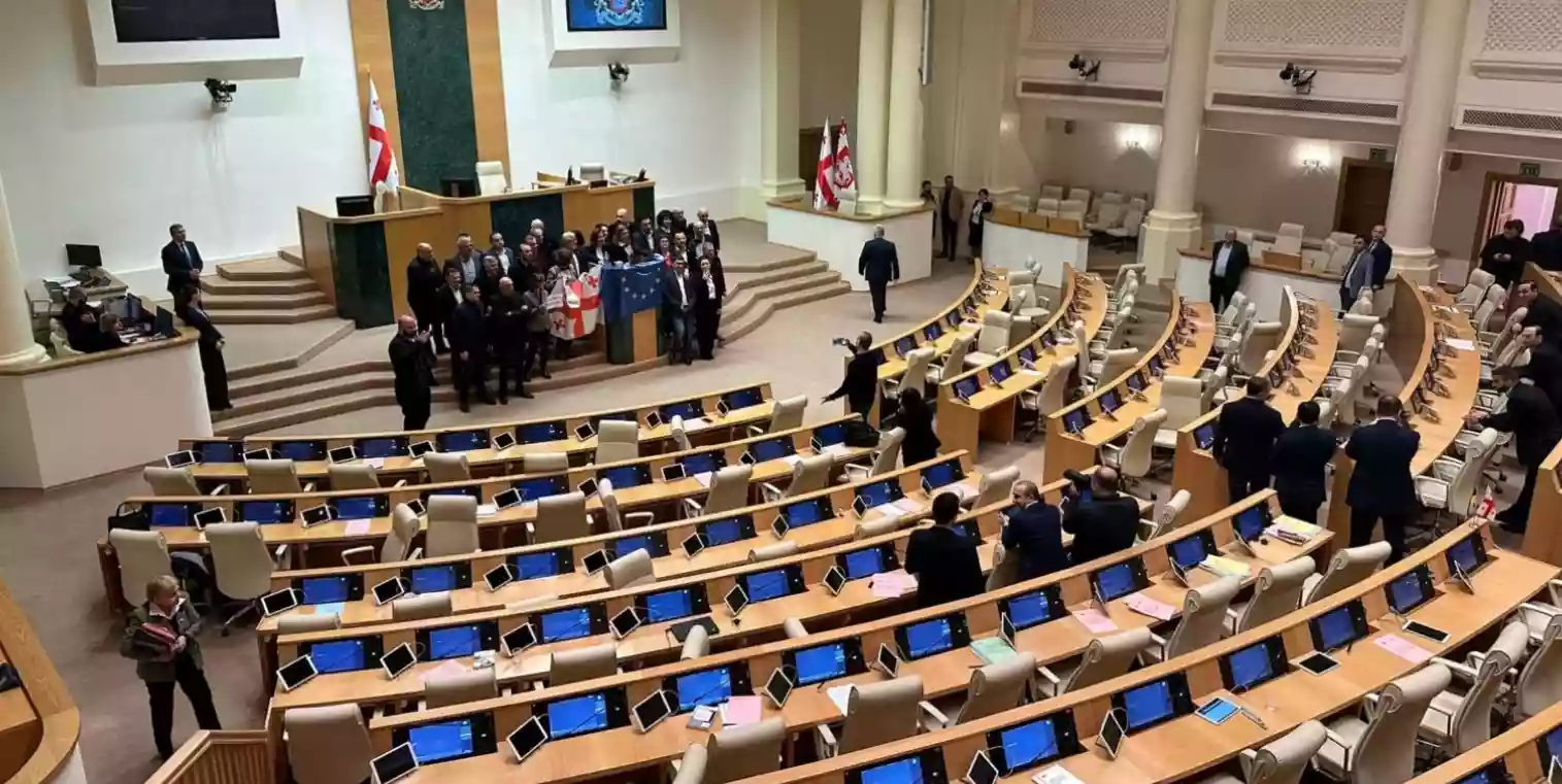 Парламент Грузії у другому читанні відхилив законопроєкт про &laquo;іноагентів&raquo;