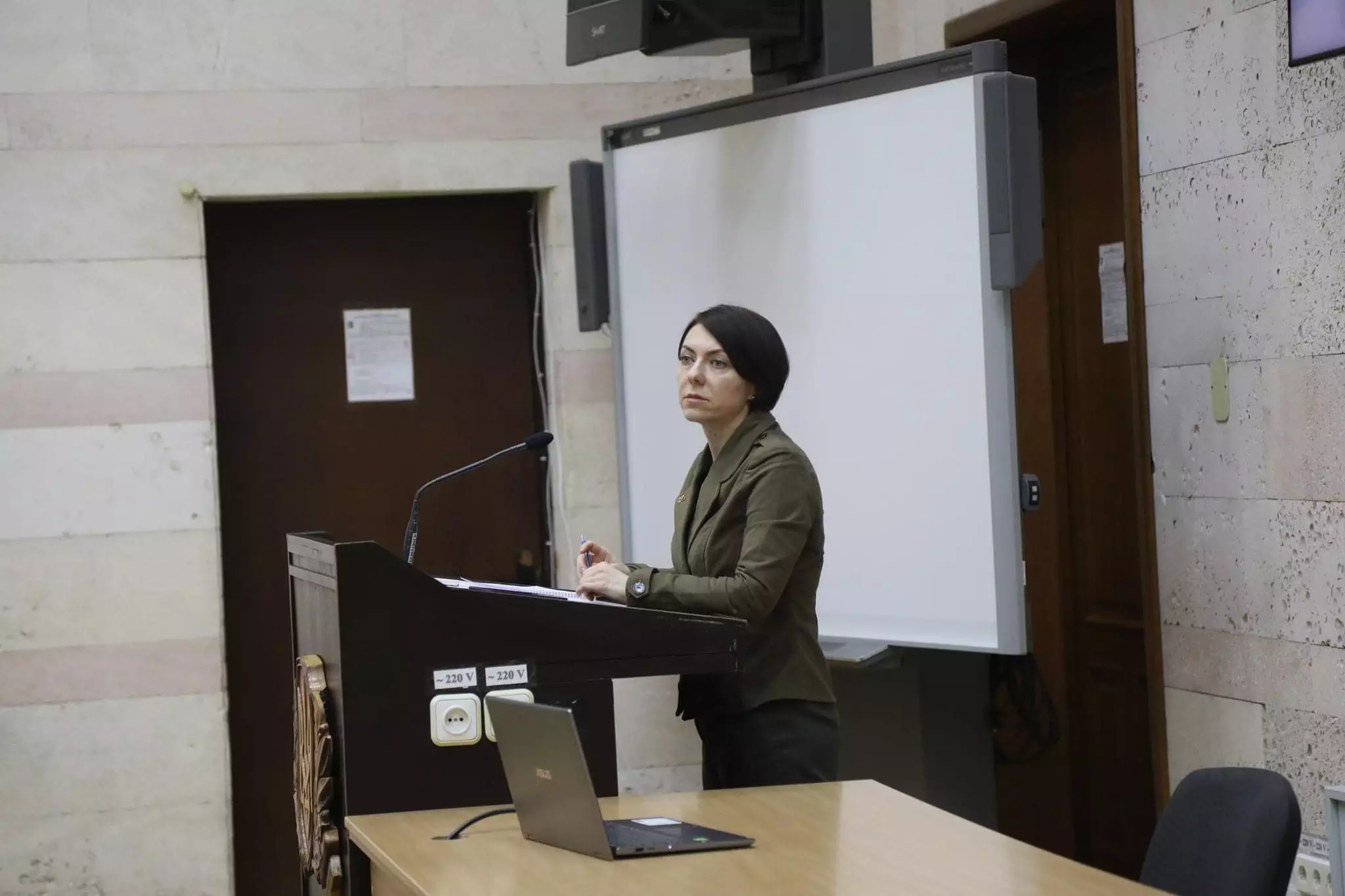 Маляр про інформаційну атаку росіян щодо Бахмуту: Мета &mdash; посіяти сумніви у важливості оборони міста