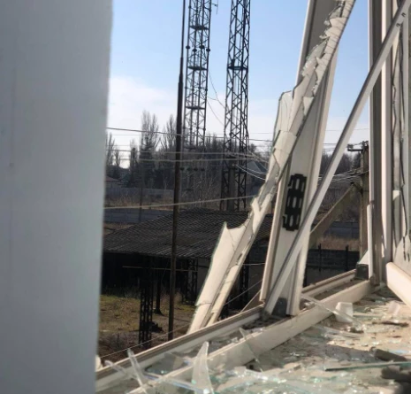 Будівля і обладнання радіостанції «Ностальжи» у Нікополі постраждали внаслідок російського обстрілу