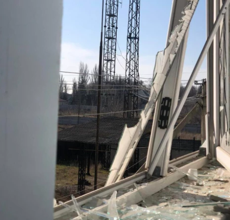 Будівля і обладнання радіостанції &laquo;Ностальжи&raquo; у Нікополі постраждали внаслідок російського обстрілу