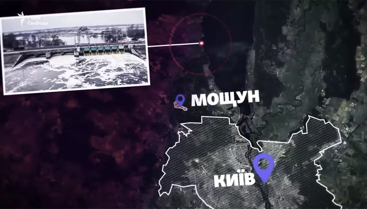 Жити в Костромі, померти в Мощуні