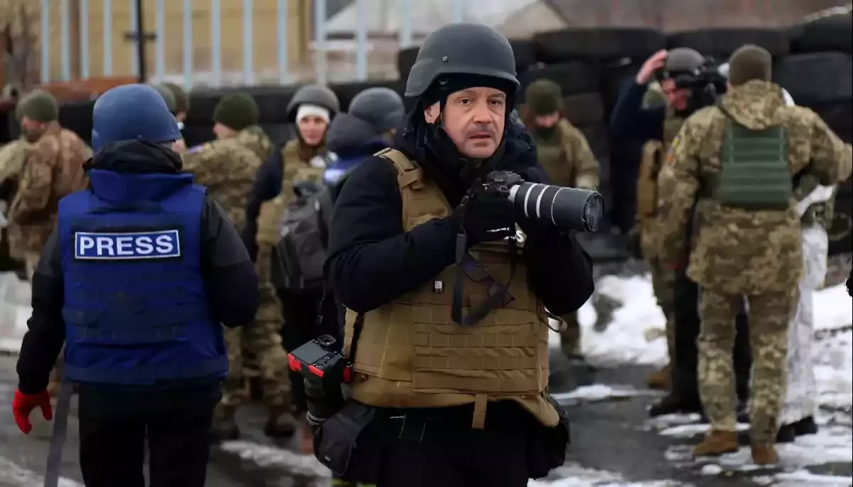 На Донеччині визначили «червону» та «жовту» зони для роботи журналістів. Вони можуть змінюватись щотижня (ОНОВЛЕНО)