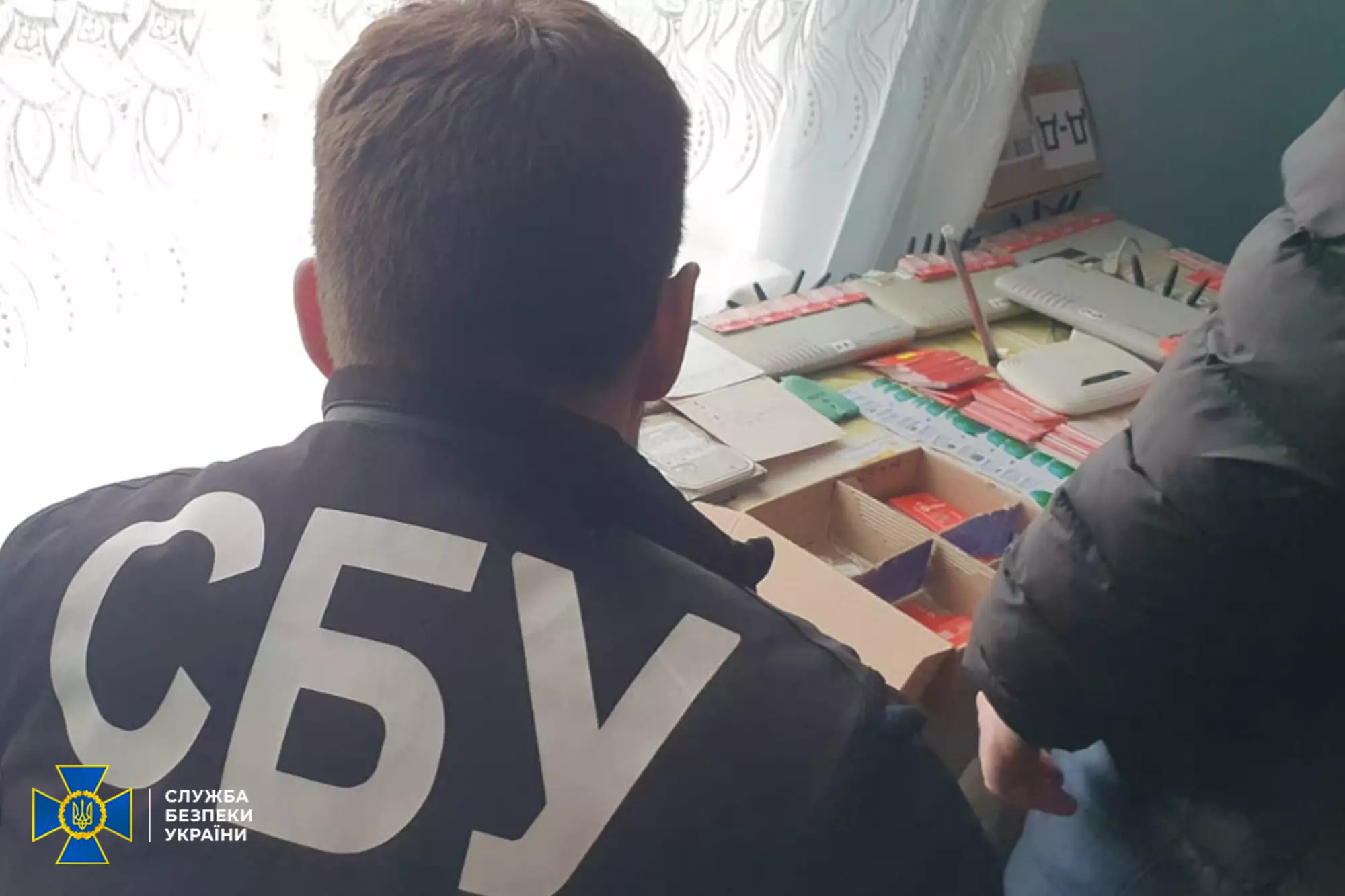 На Хмельниччині викрили ворожу ботоферму, яка поширювала фейки про війну проти України