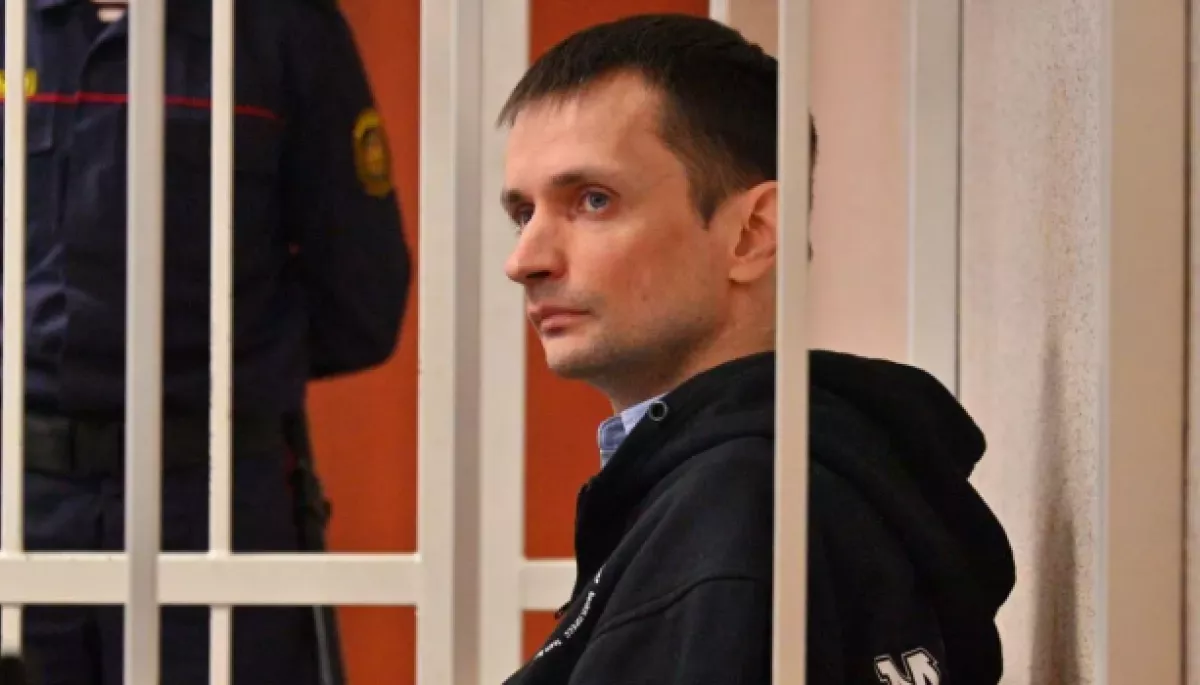 У Білорусі засудили журналіста до трьох років колонії за &laquo;образу президента&raquo;