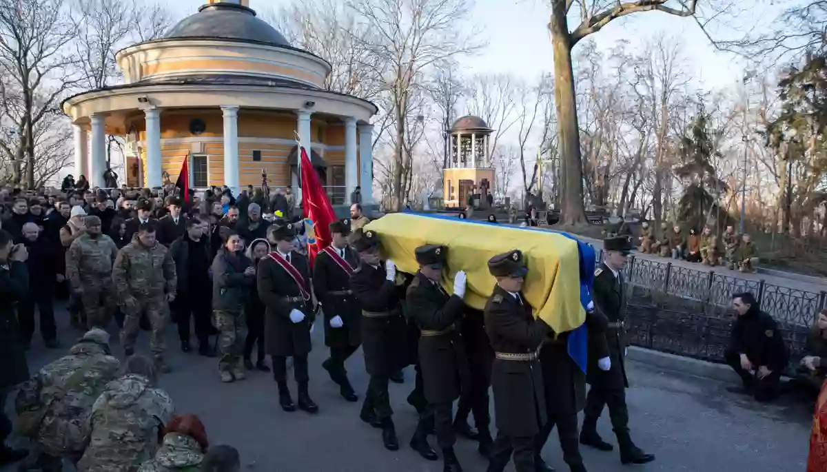 На сайті президента створили петицію про облаштування Національного пантеону Героїв України на Аскольдовій могилі