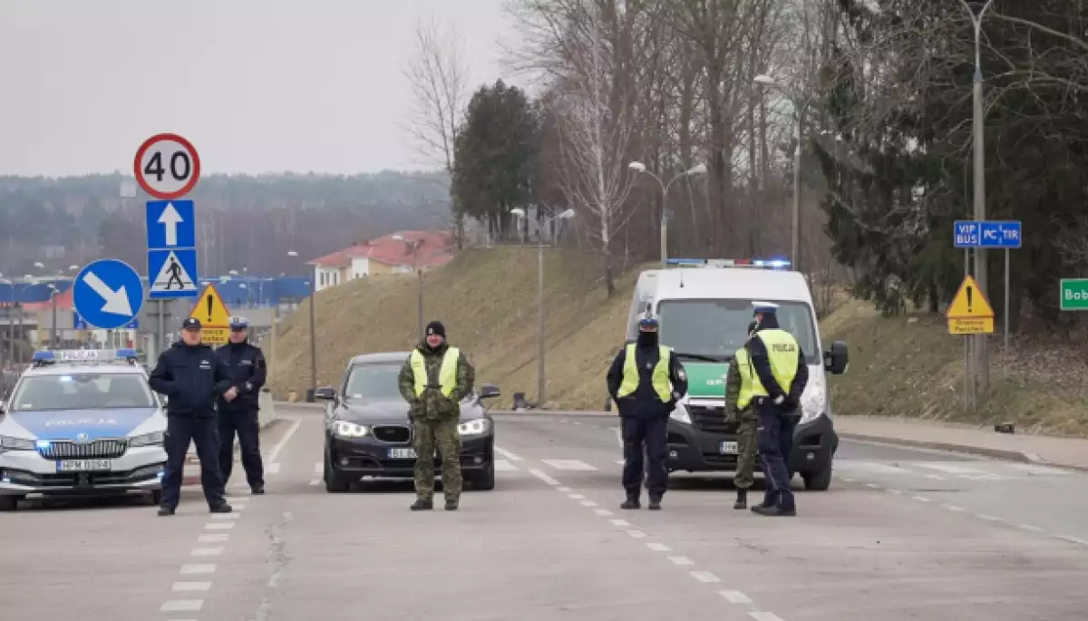 Польща відкриє пункт пропуску на білоруському кордоні, коли Білорусь випустить ув’язненого журналіста Почобута