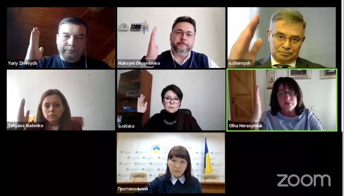 Нацрада видала тимчасові дозволи на мовлення на ФМ-частотах п’ятьом радіостанціям