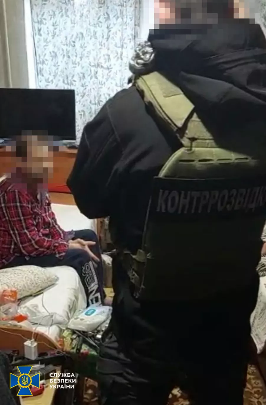 СБУ затримала інформатора росіян, який фіксував наслідки удару по багатоповерхівці в Запоріжжі