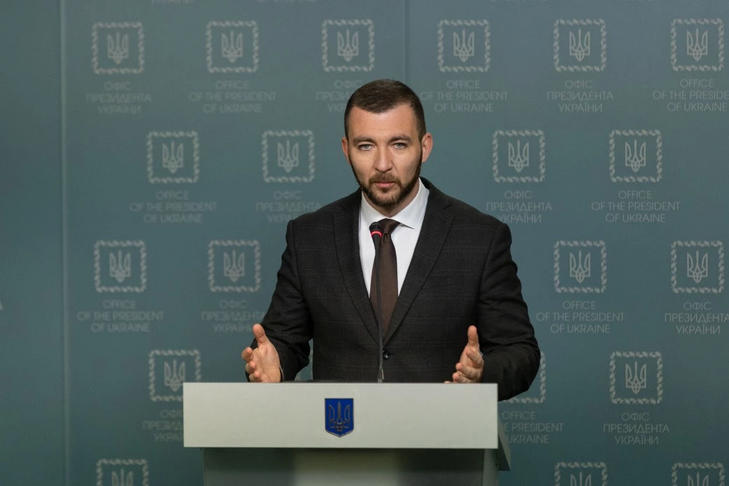 Питання переговорів з Росією: в Офісі президента закликали орієнтуватись передусім на слова Зеленського