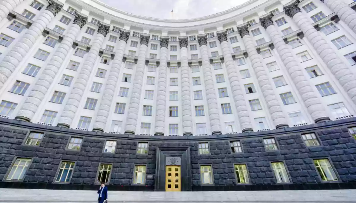 Уряд доручив МКІП підготувати пропозиції щодо посилення відповідальності за поширення дезінформації, яка створює позитивний образ Росії