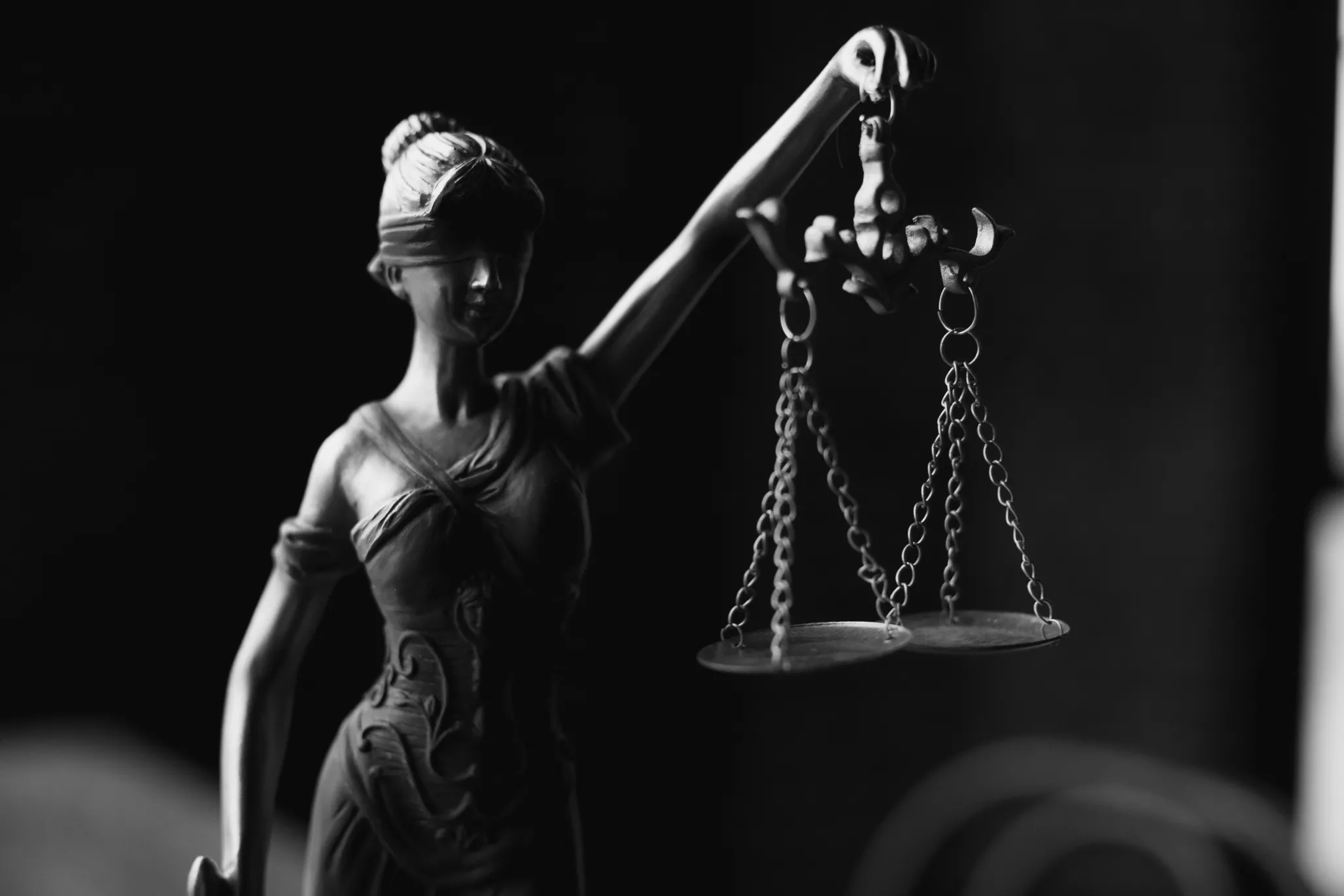 Чотирьох мешканців Донеччини судитимуть за поширення інформації про українських військових