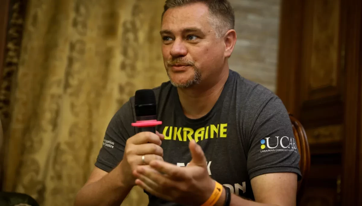 Центр протидії корупції та Юрій Ніколов оголошують набір до Школи аналітиків-розслідувачів