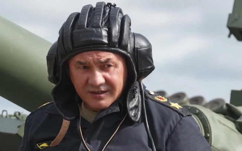 ЗСУ відібрали улюблену іграшку Шойгу: дайджест пропаганди за 18 квітня