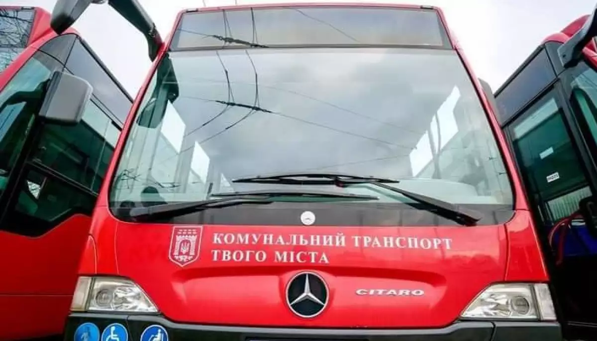 У Чернівцях журналістці відмовили у відповіді на її запит через відсутність власноручного підпису