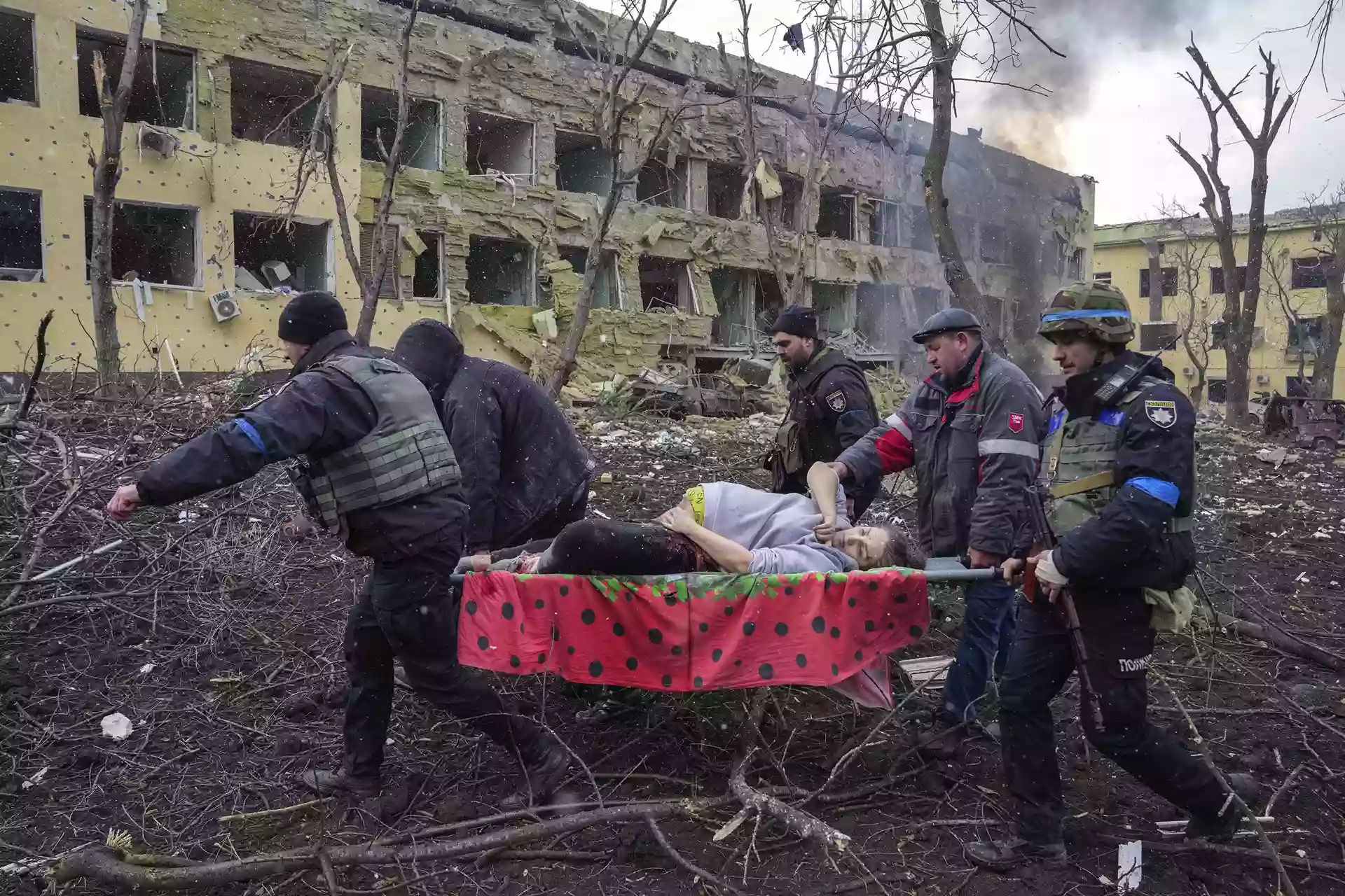 Фото Євгена Малолєтки з облоги Маріуполя стало одним з переможців премії World Press Photo